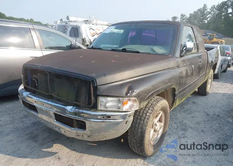 1996 Dodge Ram 1500 из США, поврежденный, VIN 3B7HC13Y2TG165050